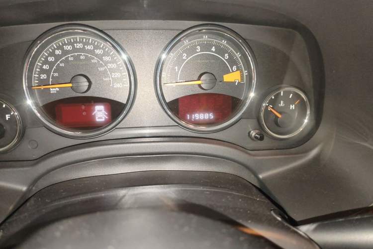 Used Jeep Compass 2014 Revised Version 2.4L Four-Wheel Drive Comfort Edition Odometer Close Up