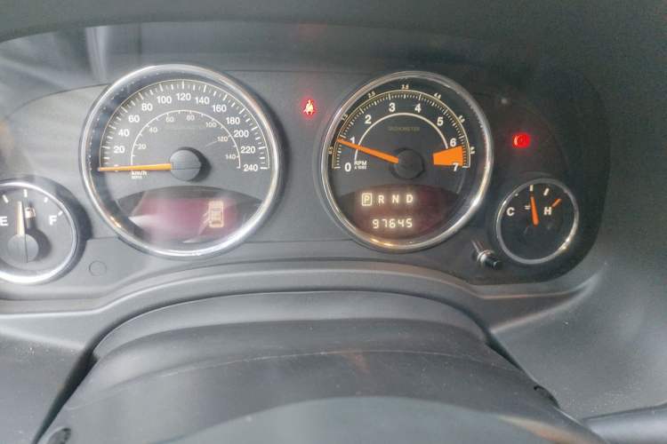 Used Jeep Compass 2014 Revised Version 2.4L Four-Wheel Drive Comfort Edition Odometer Close Up