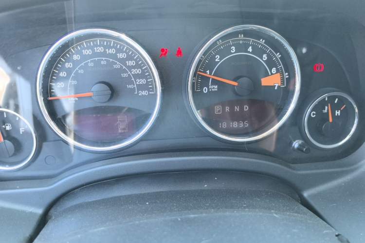 Used Jeep Compass 2014 Revised Version 2.4L Four-Wheel Drive Comfort Edition Odometer Close Up