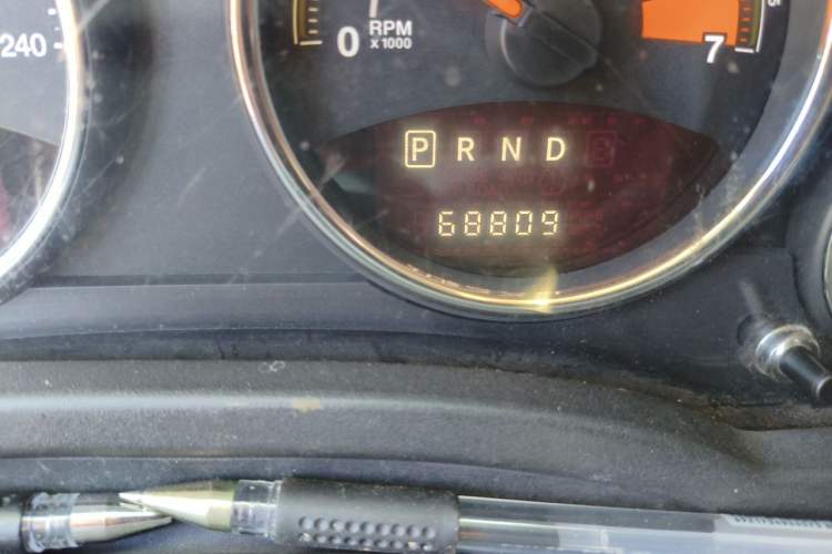 Used Jeep Compass 2014 Revised Version 2.0L Two-Wheel Drive Elite Edition Odometer Close Up