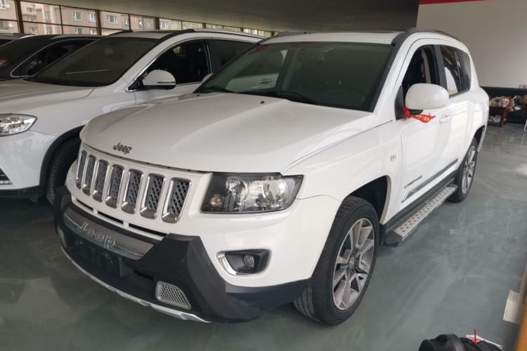 Used Jeep Compass 2014 2.4L four-wheel drive luxury navigation version Guazi used car, China used car export, Used car for sale, Used cars, Cheapest cars for sale