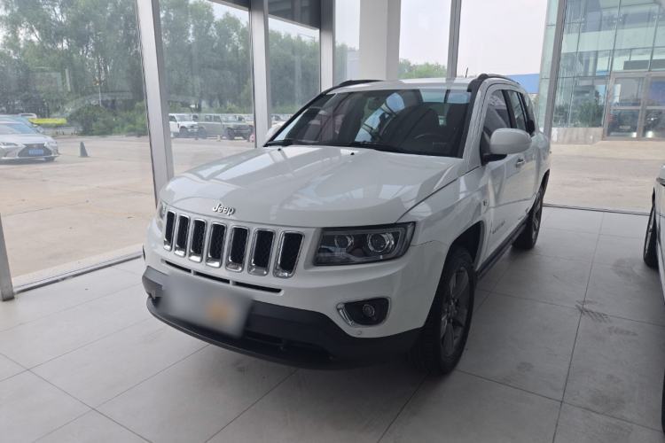 Used Jeep Compass 2014 Revised Version 2.4L Four-Wheel Drive Comfort Edition Guazi used car, China used car export, Used car for sale, Used  cars, Cheapest cars for sale