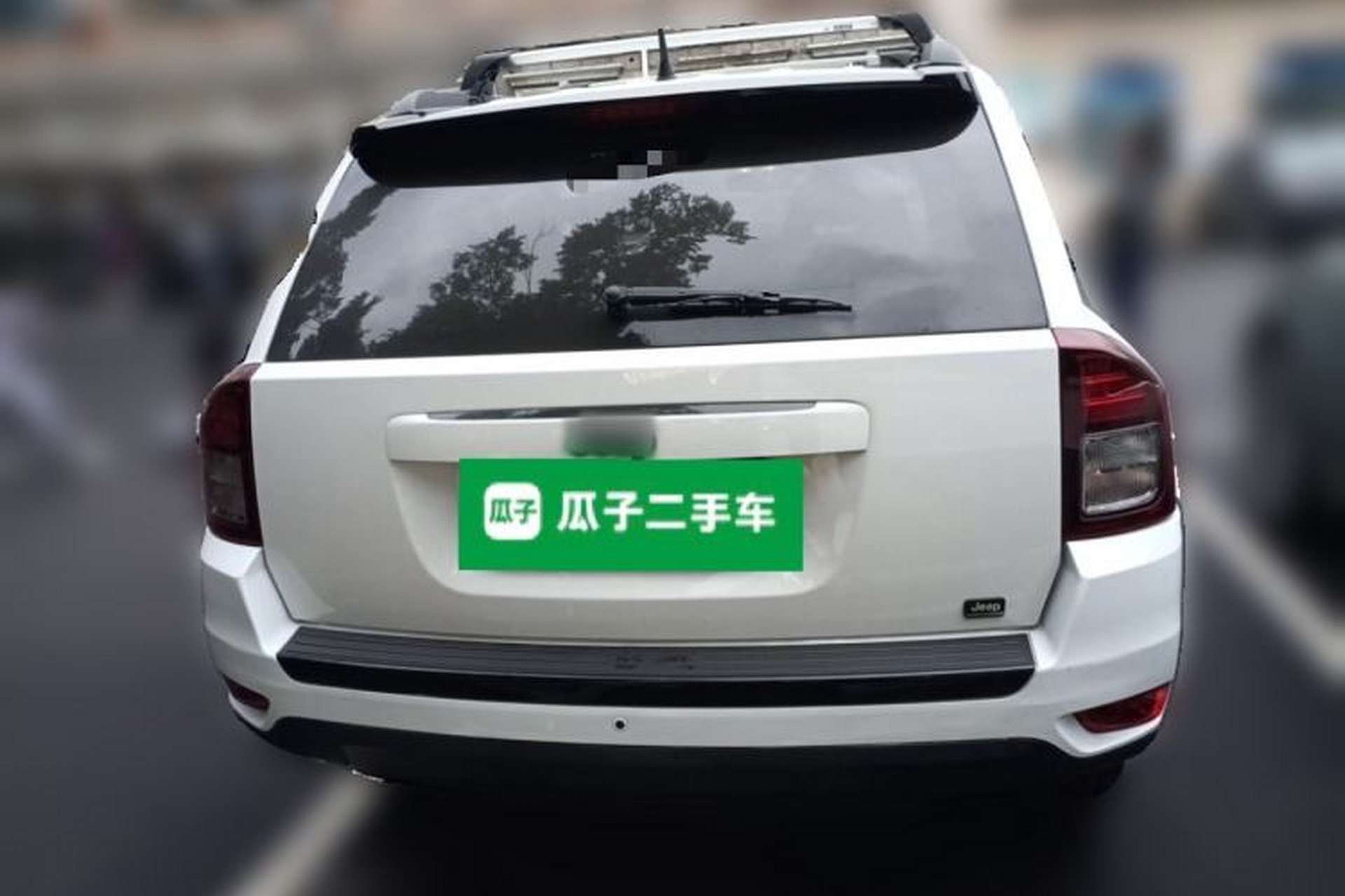 Used Jeep Compass 2014 2.4L Four-Wheel Drive Serpentine Collection Edition Rear