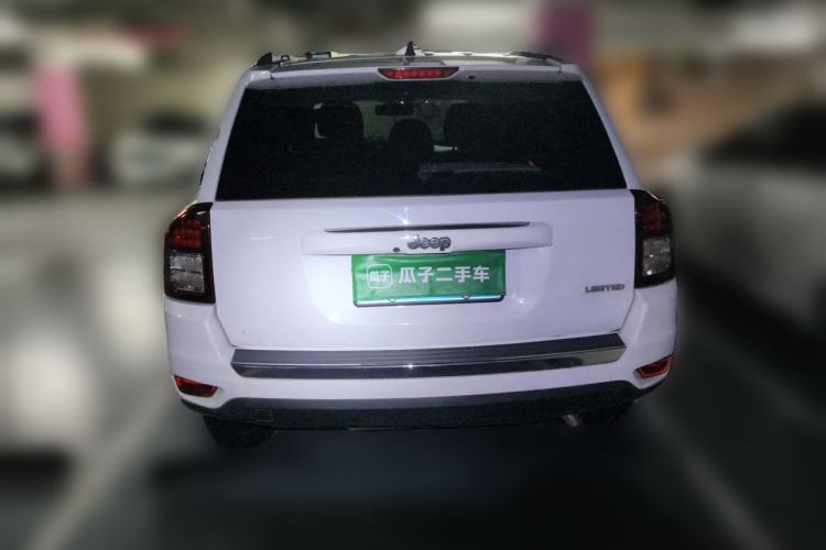 Used Jeep Compass 2014 Revised Version 2.4L Four-Wheel Drive Luxury Navigation Edition Rear