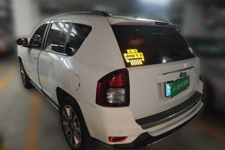 Used Jeep Compass 2014 Revised Version 2.0L Two-Wheel Drive Elite Edition Rear Left 45 Deg