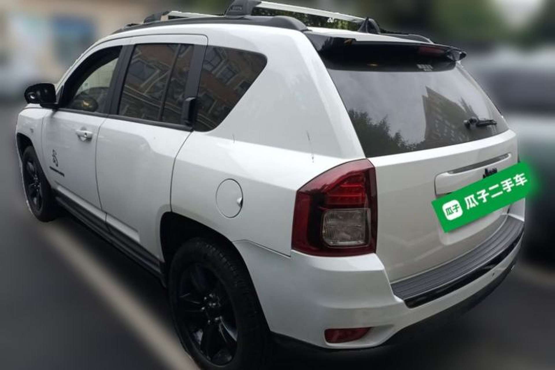 Used Jeep Compass 2014 2.4L Four-Wheel Drive Serpentine Collection Edition Rear Left 45 Deg