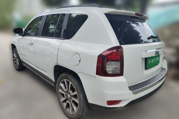 Used Jeep Compass 2014 Revised Version 2.0L Two-Wheel Drive Elite Edition Rear Left 45 Deg