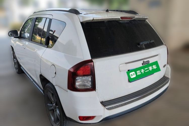 Used Jeep Compass 2014 2.4L four-wheel drive sport version Rear Left 45 Deg