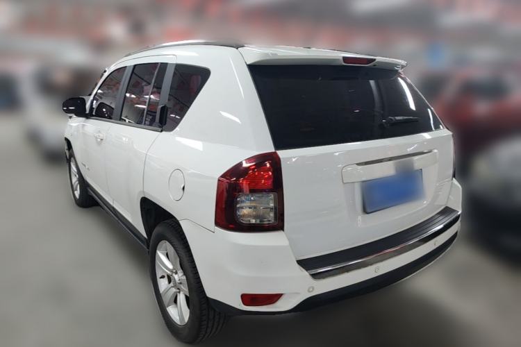 Used Jeep Compass 2014 Revised Version 2.0L Two-Wheel Drive Entry-Level Edition Rear Left 45 Deg