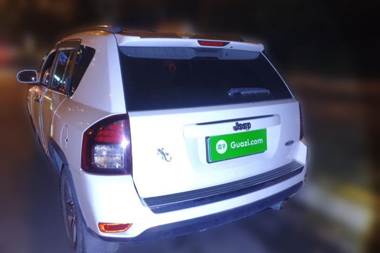 Used Jeep Compass 2014 Revised Version 2.4L Four-Wheel Drive Comfort Edition Rear Left 45 Deg