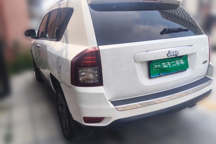 Used Jeep Compass 2014 Revised Version 2.4L Four-Wheel Drive Comfort Edition Rear Left 45 Deg