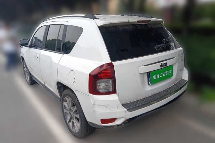 Used Jeep Compass 2014 2.0L two-wheel drive luxury version Rear Left 45 Deg