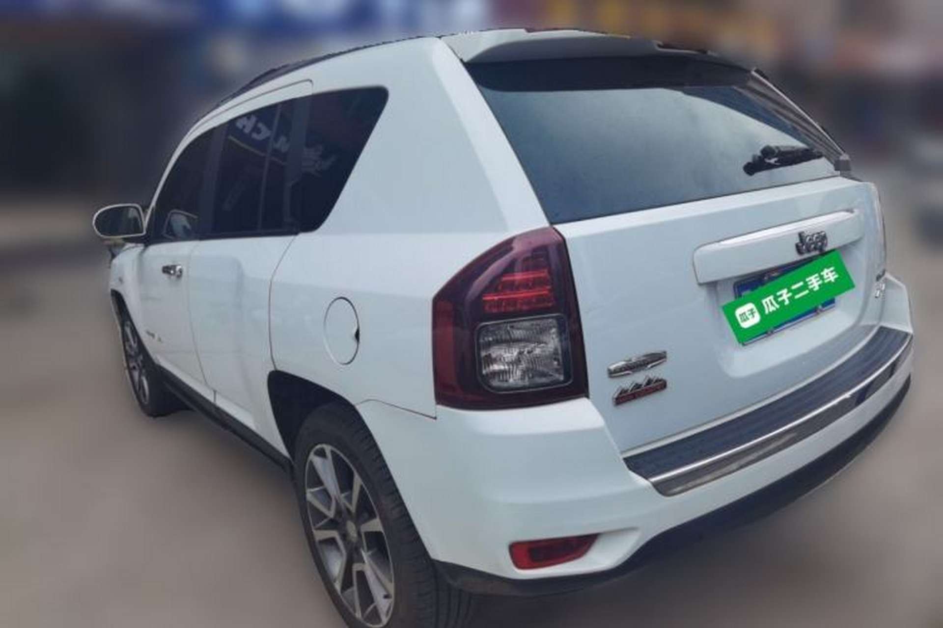 Used Jeep Compass 2014 Revised Version 2.4L Four-Wheel Drive Luxury Edition Rear Left 45 Deg