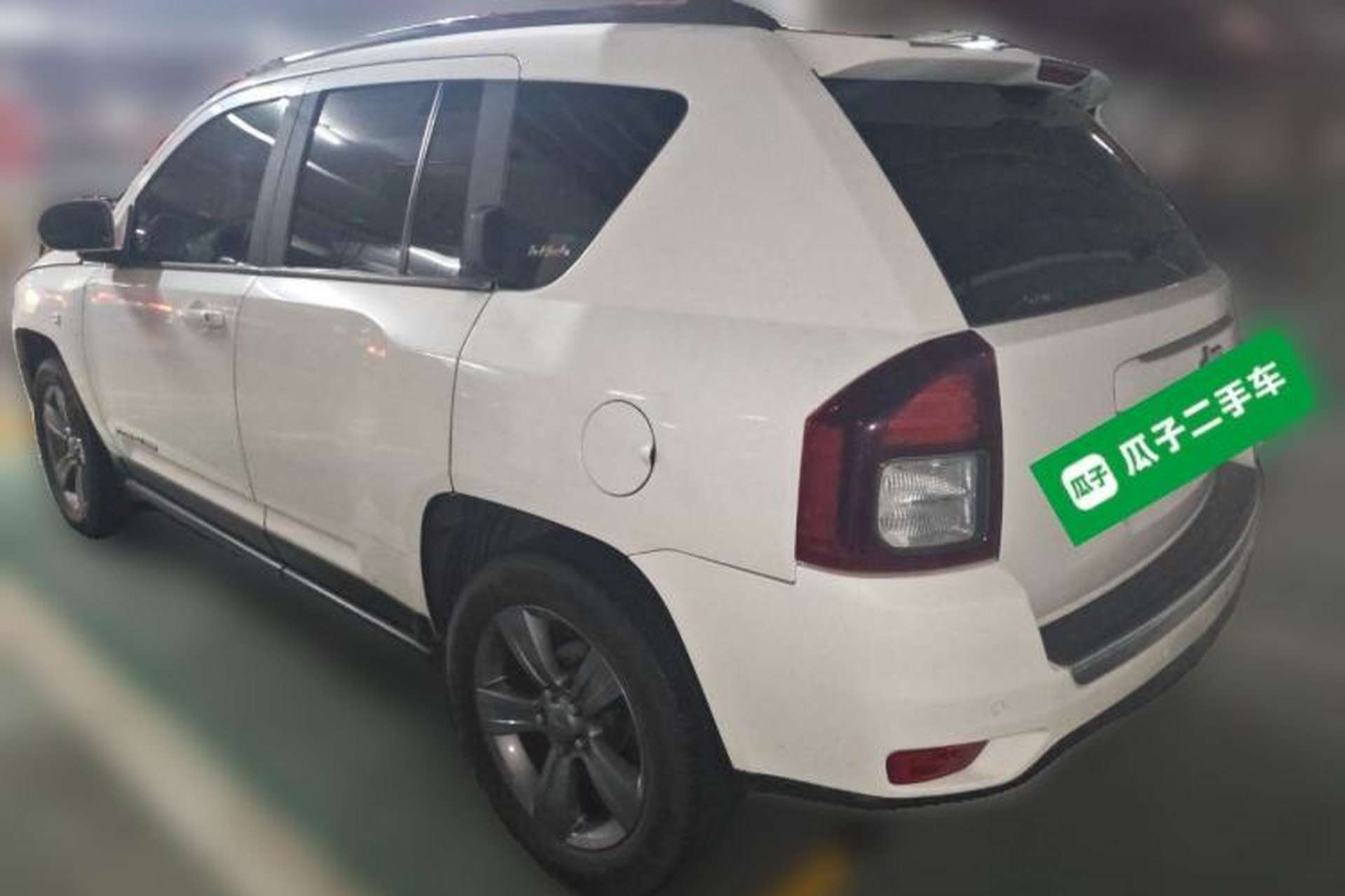 Used Jeep Compass 2014 2.4L Four-Wheel Drive Serpentine Collection Edition Rear Left 45 Deg