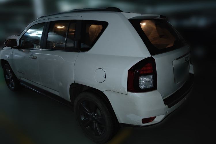 Used Jeep Compass 2014 Revised Version 2.4L Four-Wheel Drive Comfort Edition Rear Left 45 Deg