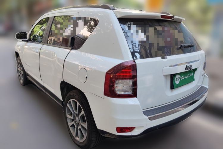 Used Jeep Compass 2014 2.4L four-wheel drive luxury version Rear Left 45 Deg