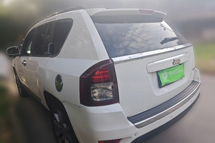 Used Jeep Compass 2014 Revised Version 2.4L Four-Wheel Drive Luxury Navigation Edition Rear Left 45 Deg