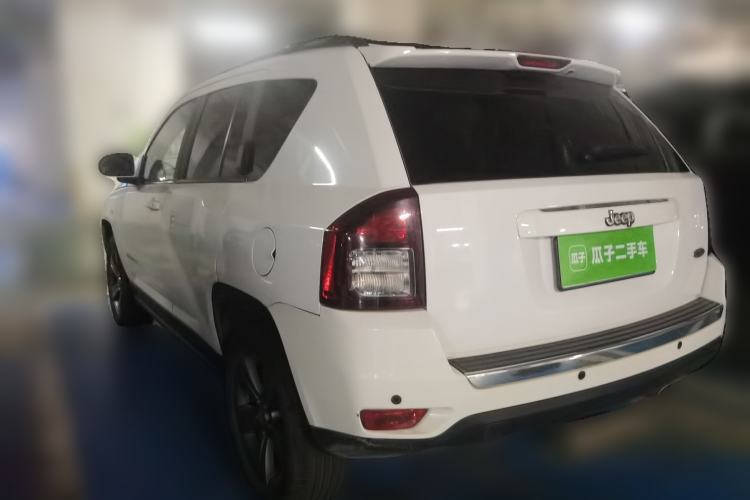 Used Jeep Compass 2014 Revised Version 2.4L Four-Wheel Drive Comfort Edition Rear Left 45 Deg