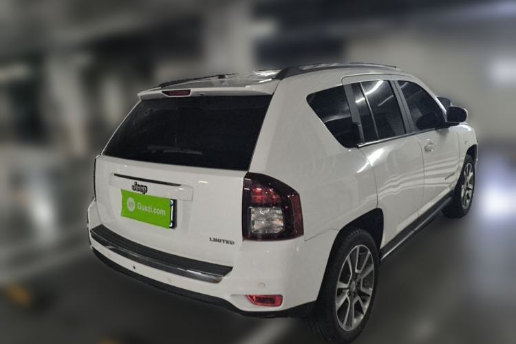 Used Jeep Compass 2014 Revised Version 2.0L Two-Wheel Drive Elite Edition Rear Right 45 Deg