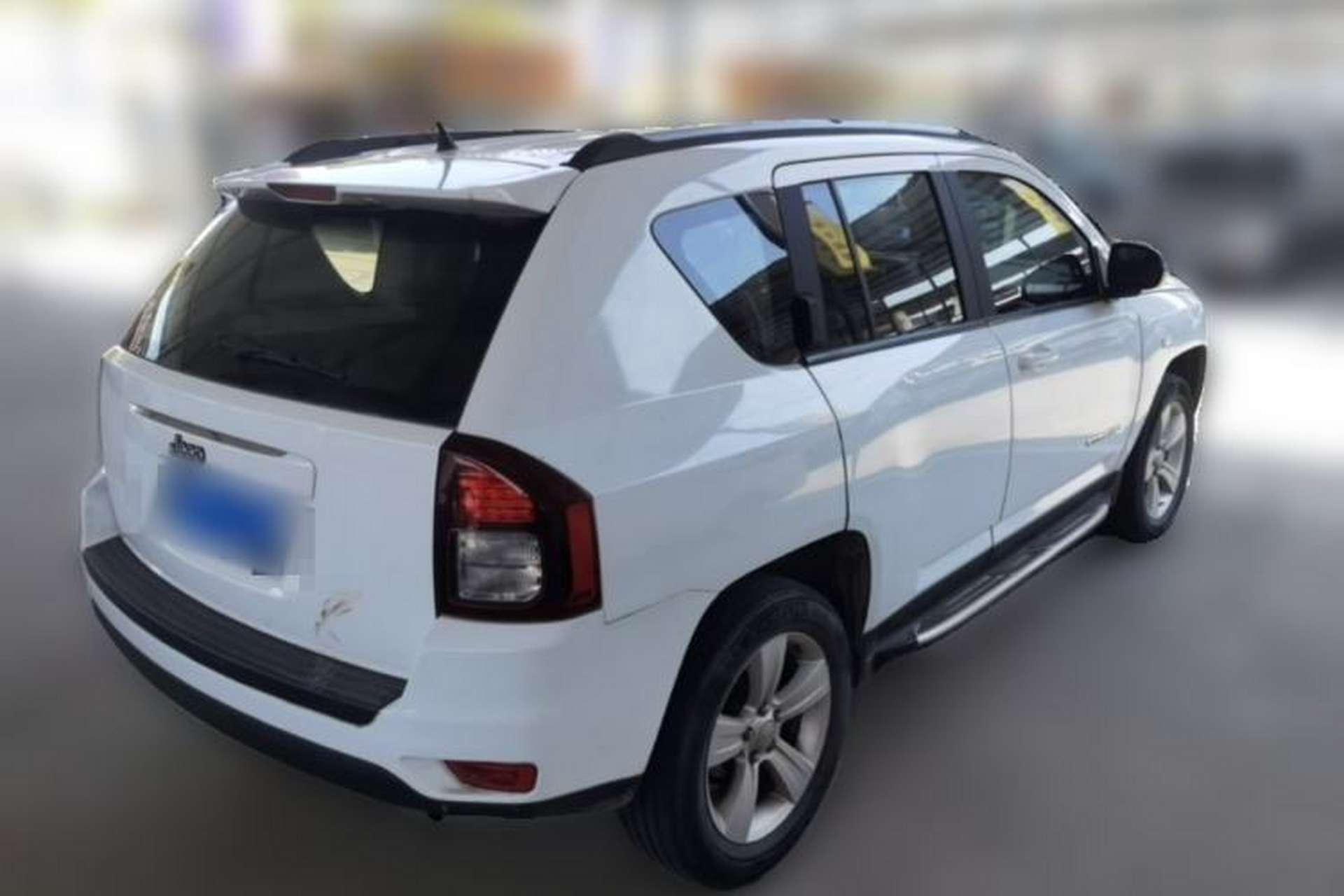 Used Jeep Compass 2014 2.0L two-wheel drive sport version Rear Right 45 Deg