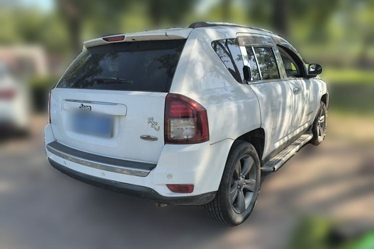 Used Jeep Compass 2014 Revised Version 2.4L Four-Wheel Drive Comfort Edition Rear Right 45 Deg