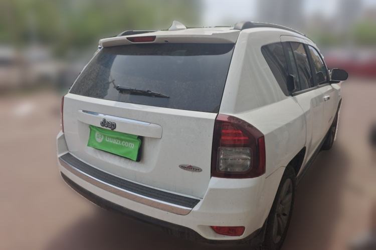 Used Jeep Compass 2014 Revised Version 2.4L Four-Wheel Drive Comfort Edition Rear Right 45 Deg