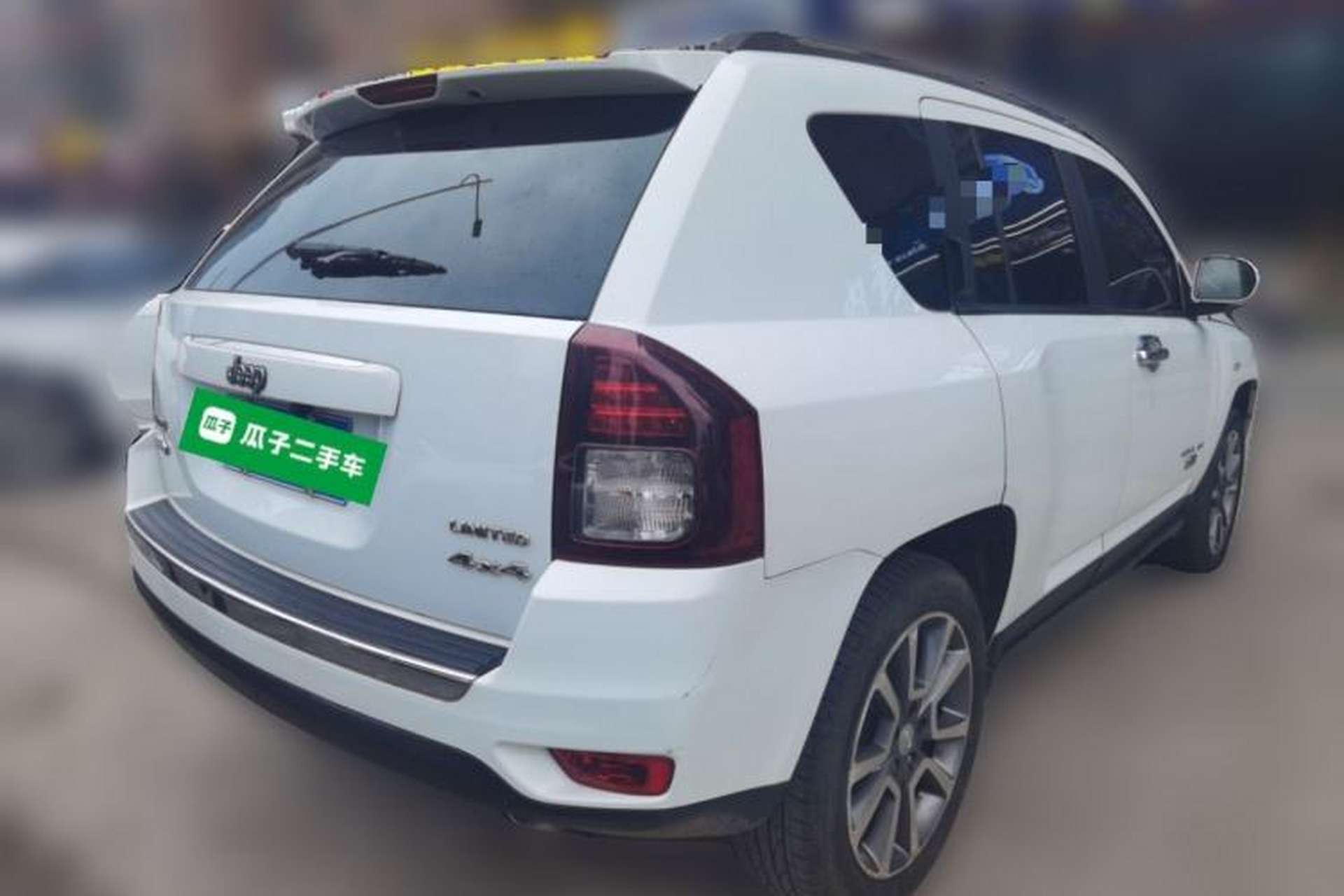 Used Jeep Compass 2014 Revised Version 2.4L Four-Wheel Drive Luxury Edition Rear Right 45 Deg