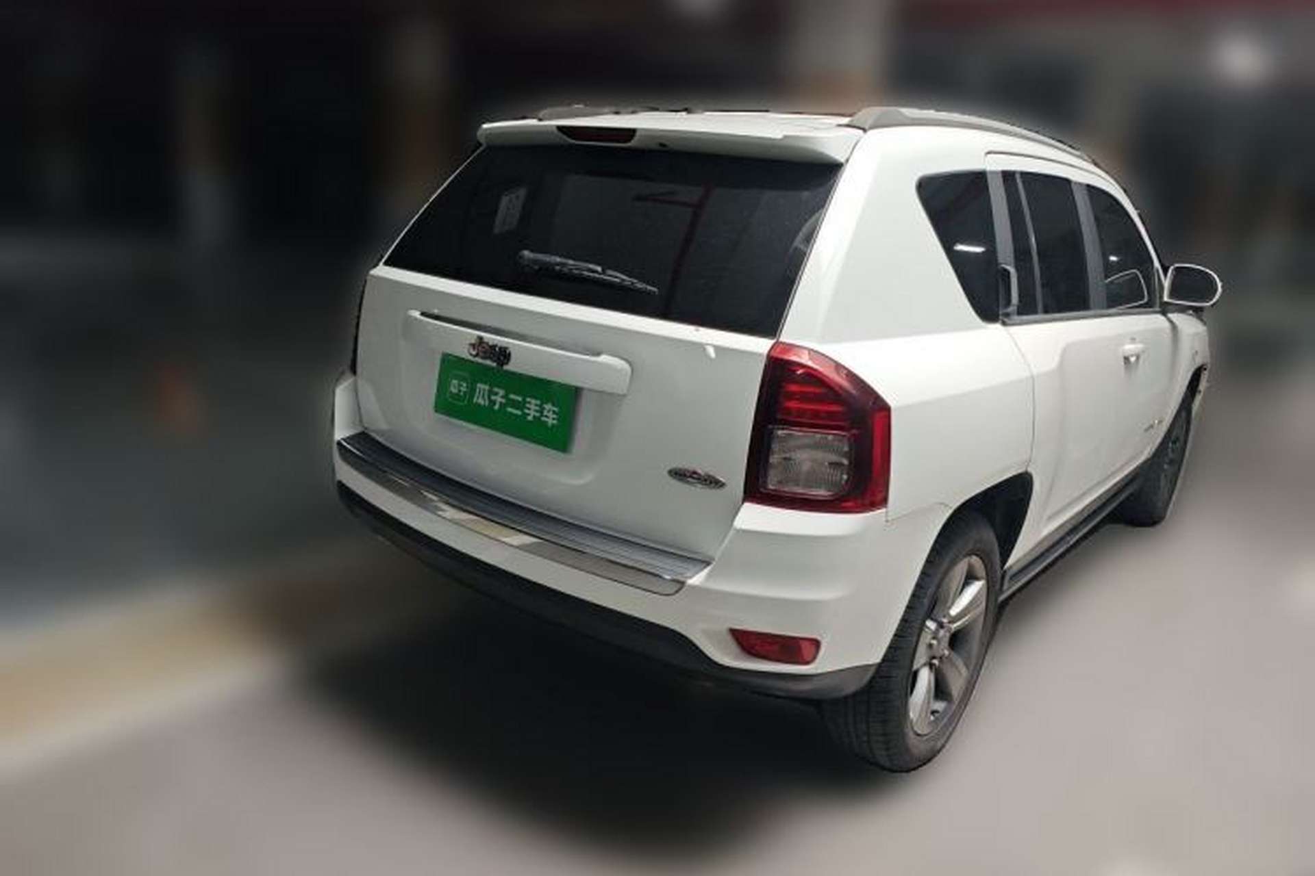 Used Jeep Compass 2014 Revised Version 2.4L Four-Wheel Drive Comfort Edition Rear Right 45 Deg