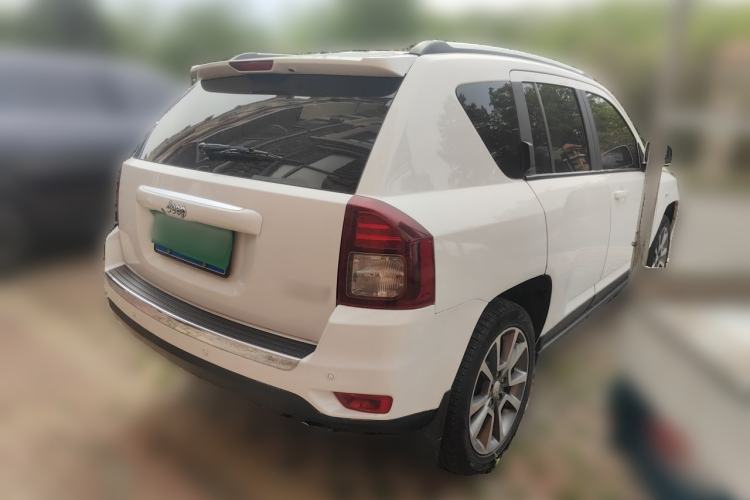 Used Jeep Compass 2014 2.4L four-wheel drive luxury navigation version Rear Right 45 Deg