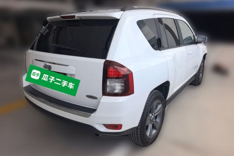 Used Jeep Compass 2014 Revised Version 2.4L Four-Wheel Drive Comfort Edition Rear Right 45 Deg