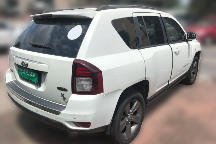 Used Jeep Compass 2014 Revised Version 2.4L Four-Wheel Drive Comfort Edition Rear Right 45 Deg