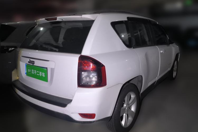Used Jeep Compass 2014 Revised Version 2.0L Two-Wheel Drive Entry-Level Edition Rear Right 45 Deg