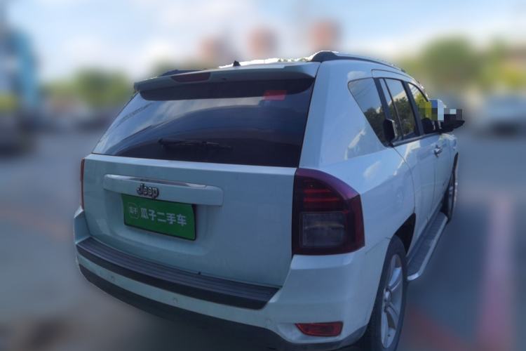 Used Jeep Compass 2014 2.4L four-wheel drive sport version Rear Right 45 Deg