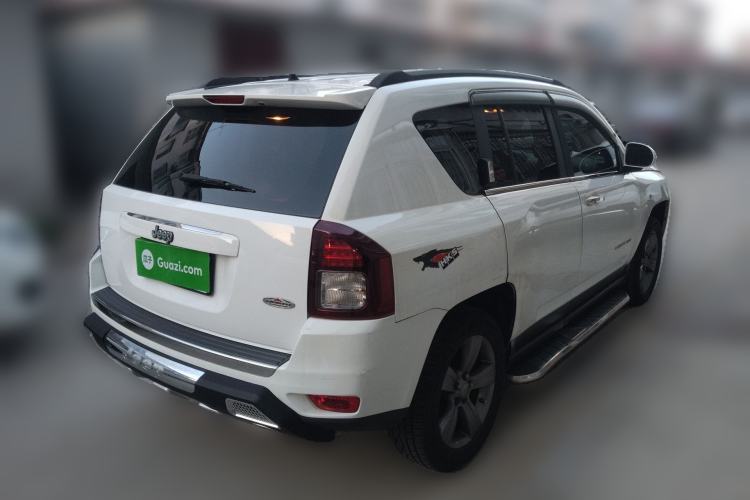 Used Jeep Compass 2014 Revised Version 2.4L Four-Wheel Drive Comfort Edition Rear Right 45 Deg