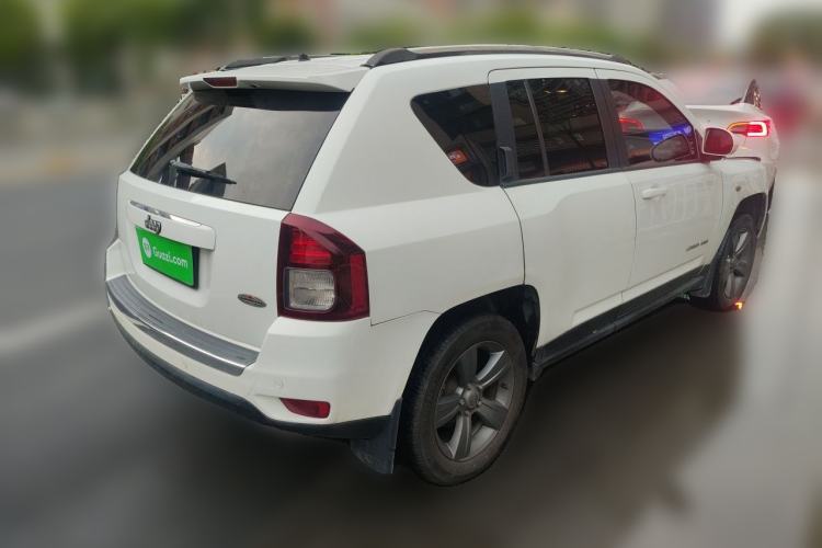 Used Jeep Compass 2014 Revised Version 2.4L Four-Wheel Drive Comfort Edition Rear Right 45 Deg