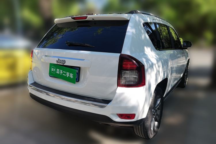 Used Jeep Compass 2014 Revised Version 2.4L Four-Wheel Drive Comfort Edition Rear Right 45 Deg
