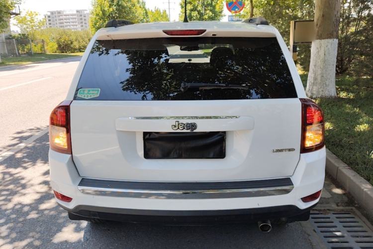 Used Jeep Compass 2014 Revised Version 2.4L Four-Wheel Drive Luxury Edition Rear