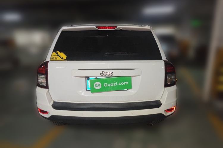 Used Jeep Compass 2014 2.0L two-wheel drive sport version Rear