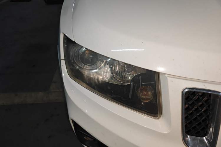 Used Jeep Compass 2014 Revised Version 2.4L Four-Wheel Drive Comfort Edition Right Front Headlight