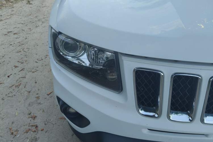Used Jeep Compass 2014 Revised Version 2.0L Two-Wheel Drive Entry-Level Edition Right Front Headlight
