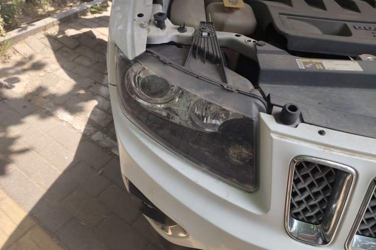 Used Jeep Compass 2014 Revised Version 2.0L Two-Wheel Drive Elite Edition Right Front Headlight