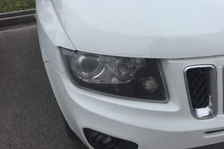 Used Jeep Compass 2014 Revised Version 2.0L Two-Wheel Drive Entry-Level Edition Right Front Headlight
