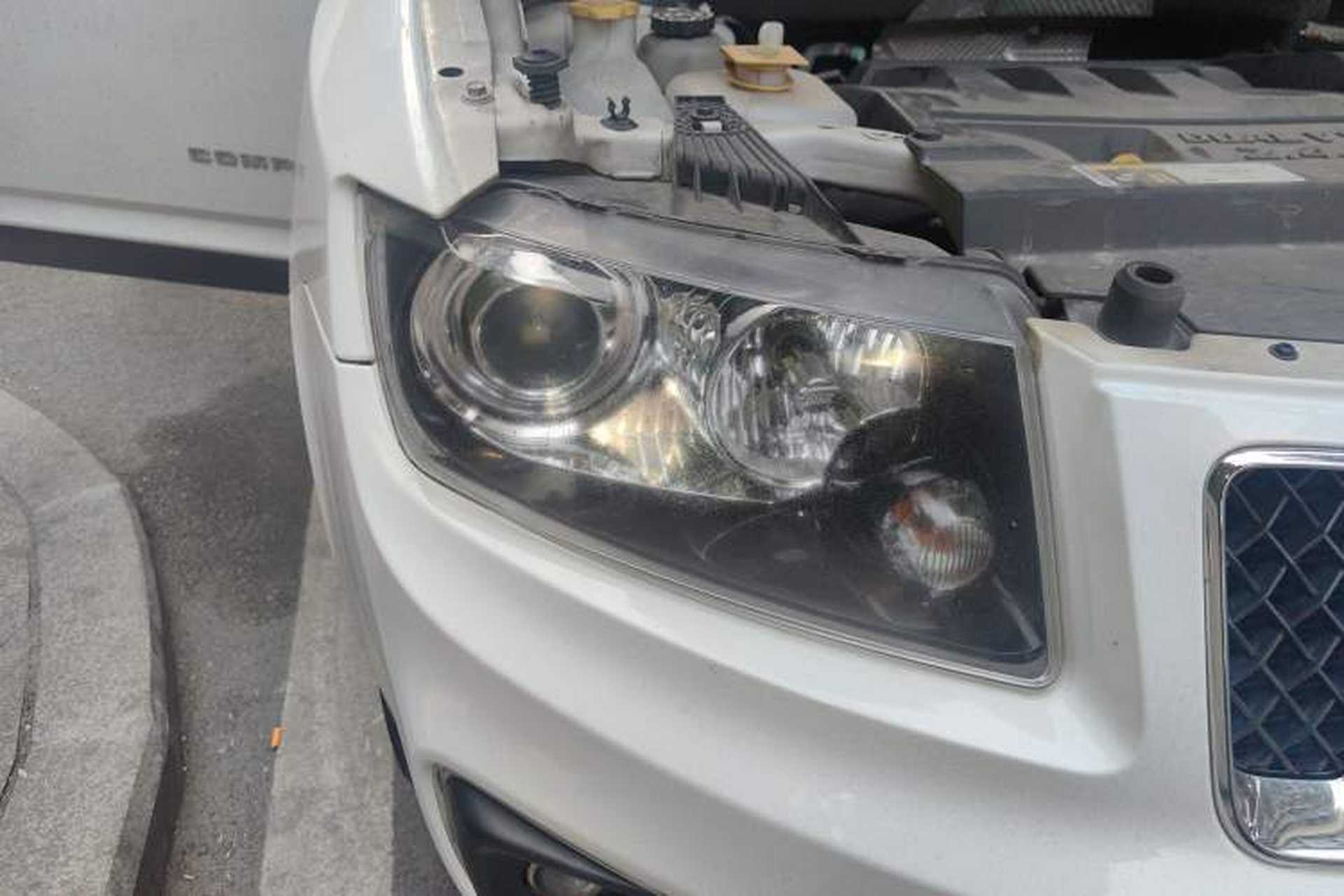 Used Jeep Compass 2014 2.4L Four-Wheel Drive Serpentine Collection Edition Right Front Headlight