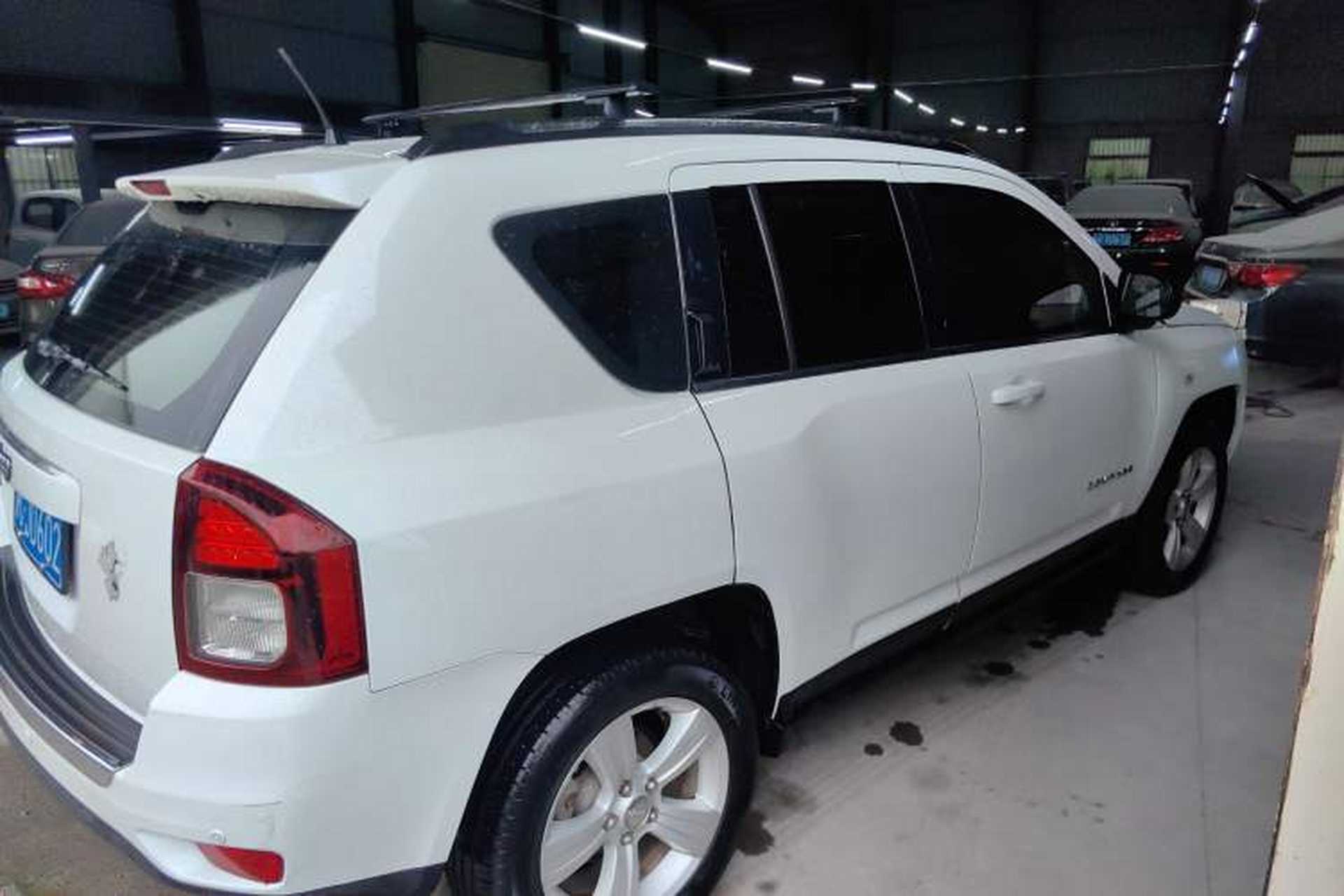 Used Jeep Compass 2014 Revised Version 2.0L Two-Wheel Drive Entry-Level Edition Right Rear Taillight