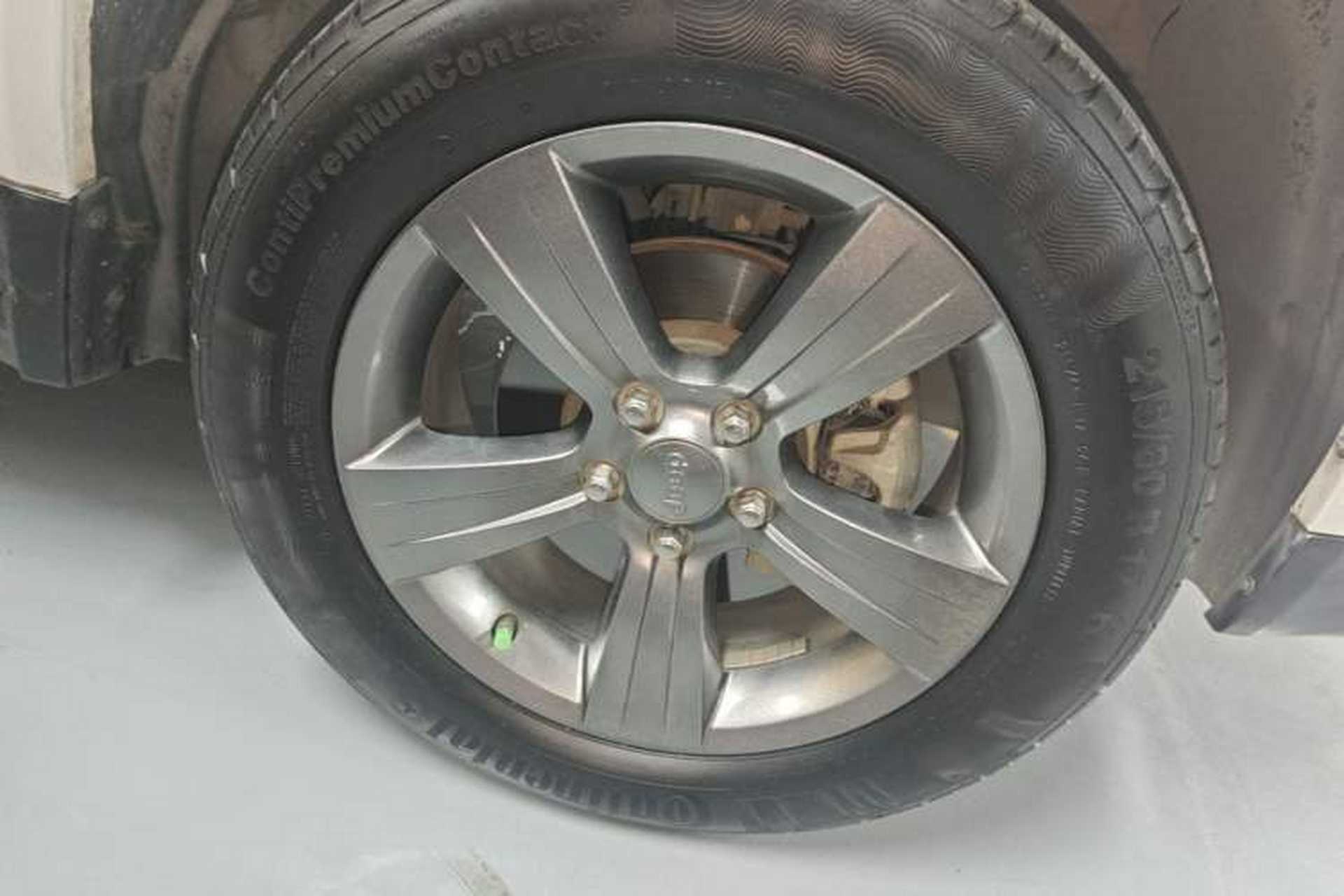 Used Jeep Compass 2014 Revised Version 2.4L Four-Wheel Drive Comfort Edition Right Rear Wheel Hub