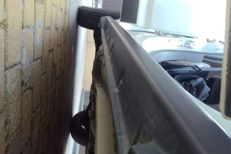 Used Jeep Compass 2014 Revised Version 2.4L Four-Wheel Drive Comfort Edition Right Side Sill