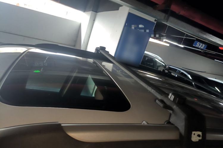 Used Jeep Compass 2014 2.0L two-wheel drive sport version Roof