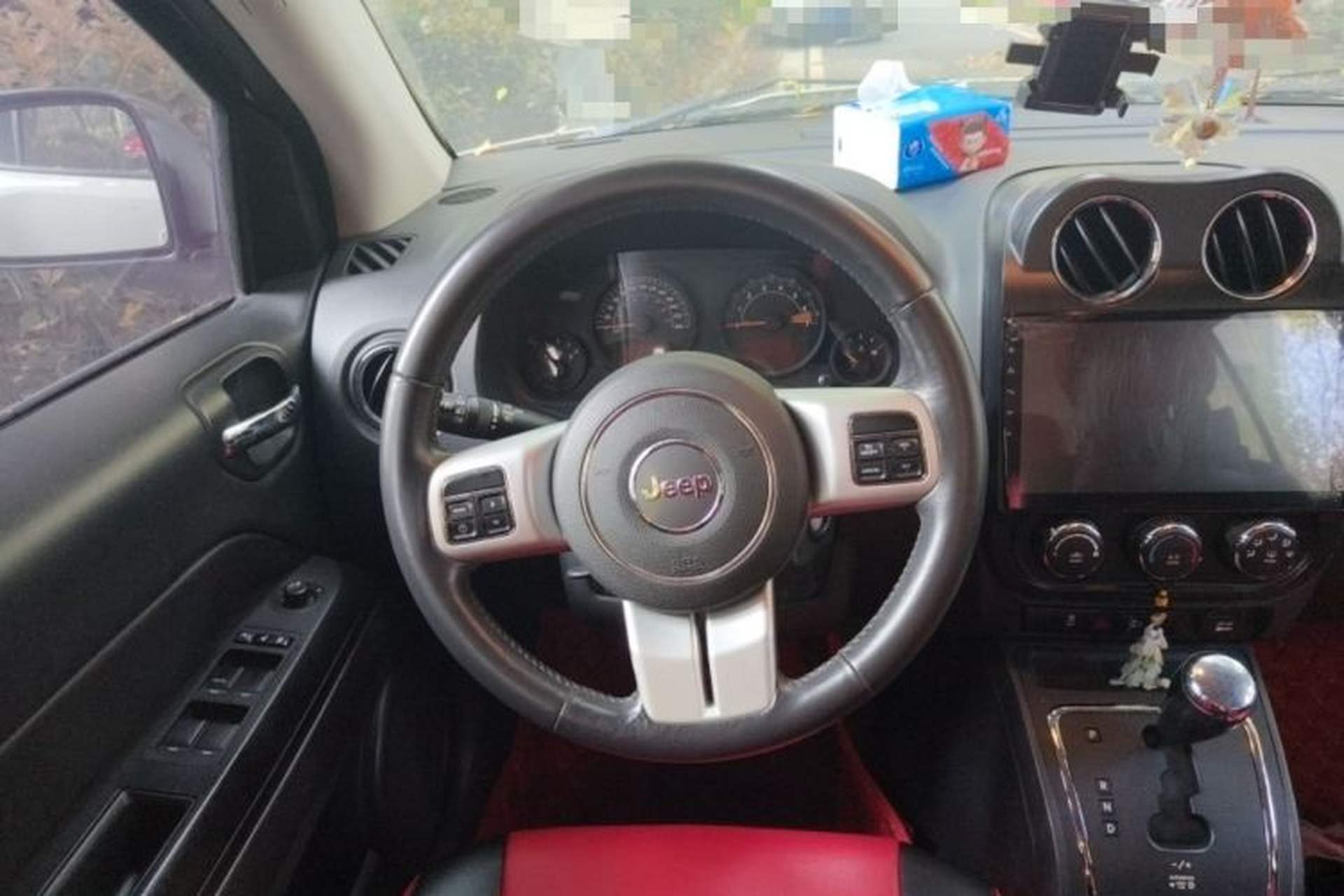 Used Jeep Compass 2014 2.0L two-wheel drive sport version Steering Wheel