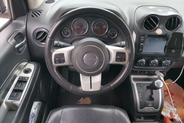 Used Jeep Compass 2014 2.4L Four-Wheel Drive Serpentine Collection Edition Steering Wheel