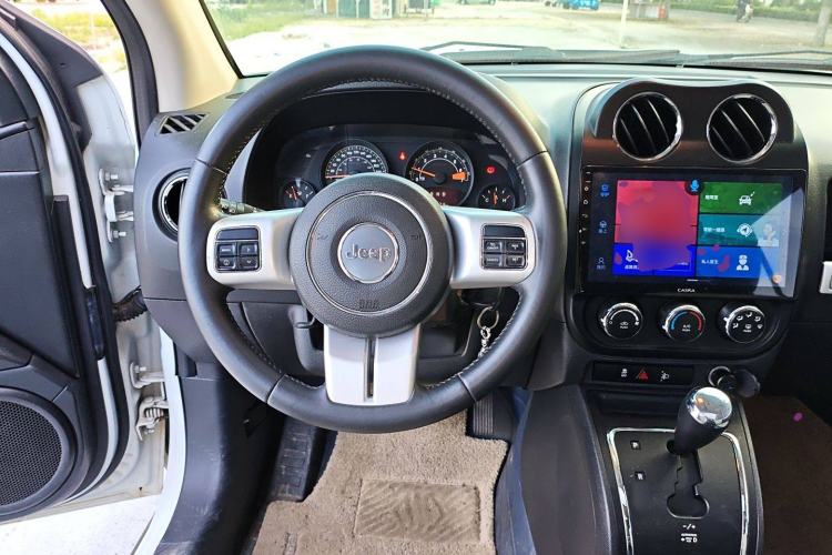 Used Jeep Compass 2014 Revised Version 2.0L Two-Wheel Drive Entry-Level Edition Steering Wheel